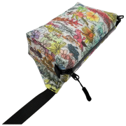 Borsetă High Tail Designs Fanny Pack Wildflowers culori mix Wildflowers