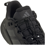 Încălțăminte bărbați Adidas Terrex Freehiker Sl