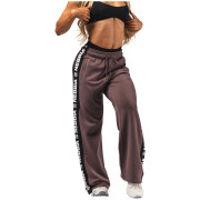 Pantaloni jogging femei Nebbia Straight Leg Sweatpants Urban maro DARK BROWN