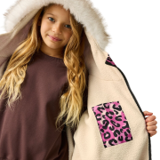 Geacă impermeabilă pentru copii Regatta Junior Waterproof Changing Robe Pro Pink