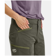 Pantaloni scurți femei Ortovox Pelmo Shorts W