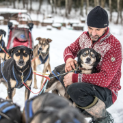 Căciulă croșetată merino Kama AG12