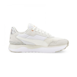 Încălțăminte femei Puma R78 Voyage Better alb