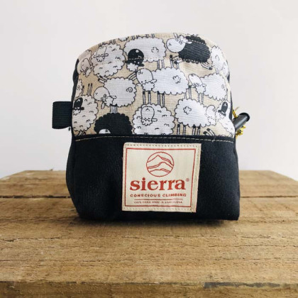 Săculeț pentru magneziu SIERRA Climbing Cube Black Sheep negru