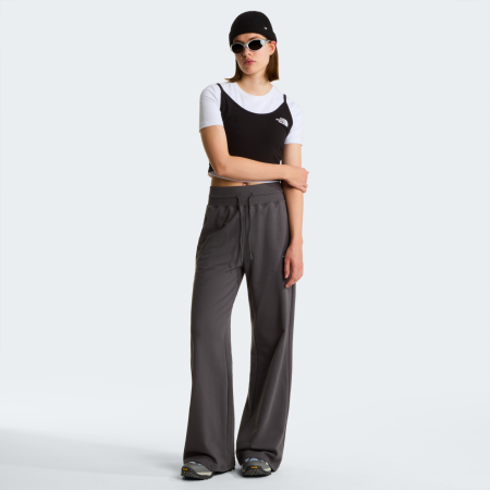 Tricou femei The North Face Essential Cropped Slim Short Sleeve Tee