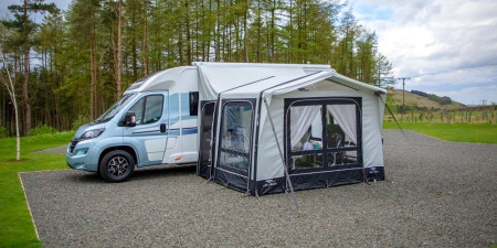 Cum se alege un cort pentru autorulotă