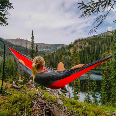 Hamace - somnoroșii să fie atenți, vine sezonul hamacelor