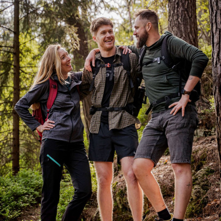 Cum se spală corect îmbrăcămintea sport pentru a-i prelungi durata de viață?