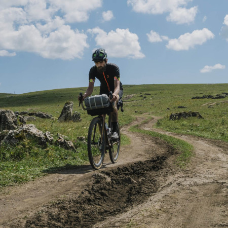 Hai cu bicicleta – tot ce veți avea nevoie pentru vacanța dumneavoastră ciclistică