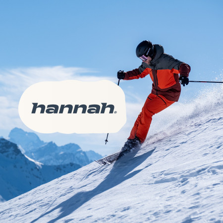 Pregătește-te de schi cu Hannah. Echipament de încredere pe pârtie.