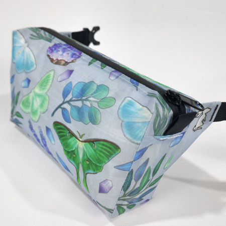 Borsetă High Tail Designs Fanny Pack Nocturna