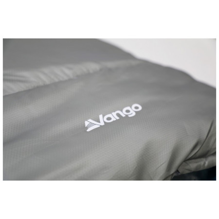 Sac de dormit pentru trei sezoane Vango Nitestar Alpha 300 Quad