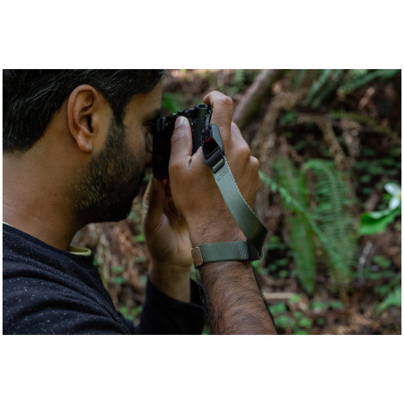 Curea Peak Design Cuff