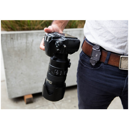 Suport Peak Design Capture (v3)