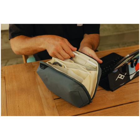 Organizator de voiaj Peak Design Tech Pouch