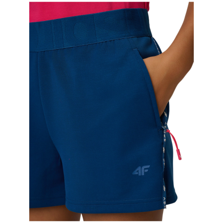 Pantaloni scurți femei 4F Shorts F713