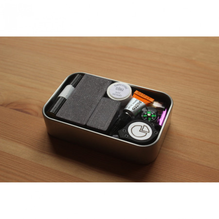 Trusă pentru supraviețuire Kouskysveta Vážka