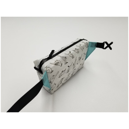 Borsetă High Tail Designs Fanny Pack For The Birds