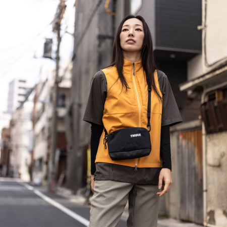 Geantă de umăr Thule Paramount 2L