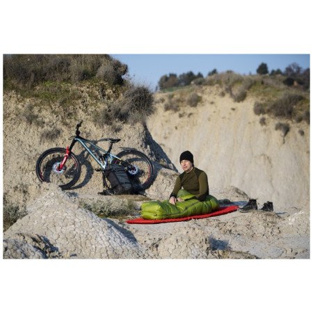 Sac de dormit de puf Pinguin Lava 350 175 cm