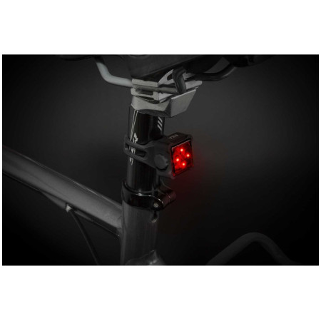 Far pentru pentru bicicletă AXA Niteline 44