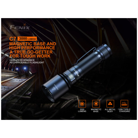 Lanternă Fenix C7