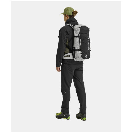 Rucsac turistic Ortovox Traverse Pure 30