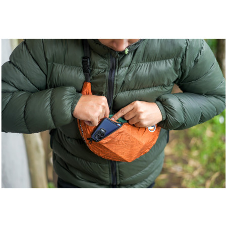 Borsetă Ticket to the moon Upcycled Sling Bag Premium