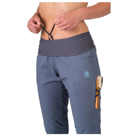 Pantaloni femei Rafiki Massone