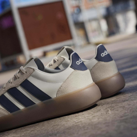 Încălțăminte bărbați Adidas Barreda Decode Lux