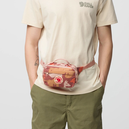 Borsetă Fjällräven Kånken Graphics Hip Pack