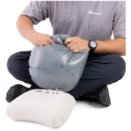 Pernă de voiaj Sea to Summit Aeros Ultralight Pillow Regular