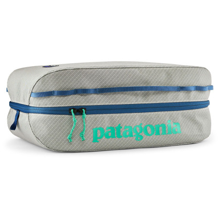 Husă pentru voiaj Patagonia Black Hole Cube 14L alb Birch White