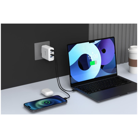 Adaptor Swissten GaN 2X USB-C 100W + 1X USB-C 20W + 1X USB-A 30W