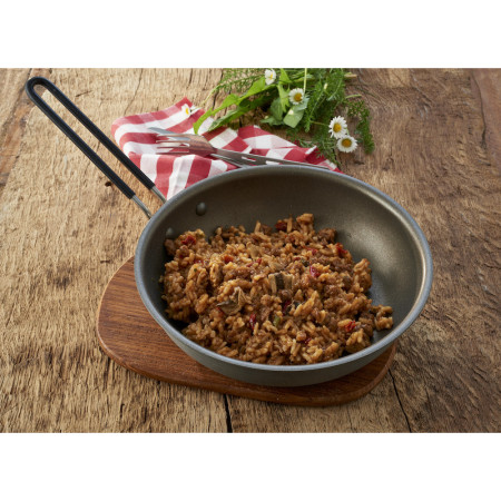 Mâncare deshitradată Trek’n Eat Výběrová hovězí směs Stroganoff s rýží