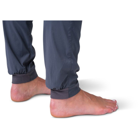 Pantaloni femei Rafiki Femio