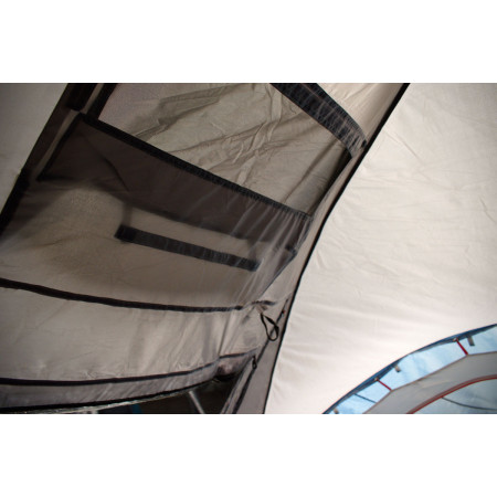 Cort de 4 persoane cu antreu Pinguin Omega 4