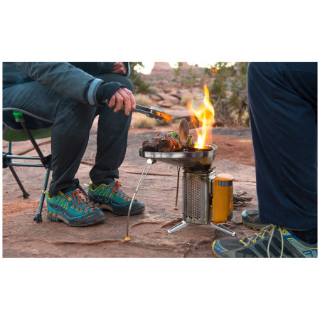 Aragaz pentru camping BioLite Campstove Complete Cook Kit
