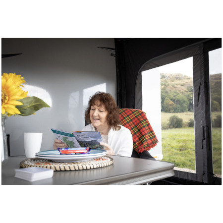 Cort frontal Vango Balletto Pro Air 390