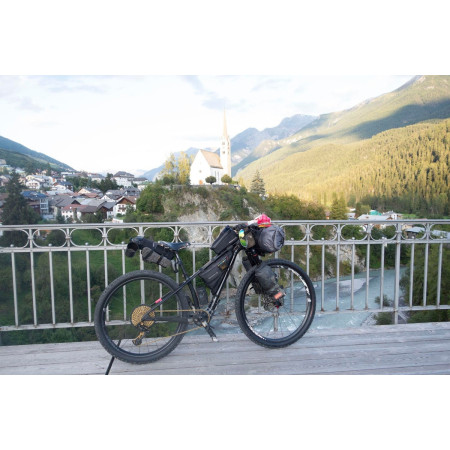 Geantă sub șa Blackburn Outpost Top Tube Bag