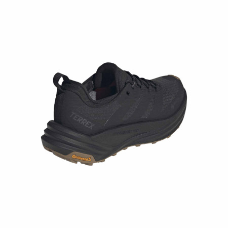 Încălțăminte turistică bărbați Adidas Terrex Freehiker 3 Low Gtx