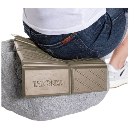 Pad pentru șezut turistic Tatonka Foldable Seat Mat 26 X 34Cm