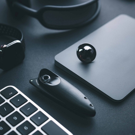 Briceag Acta non verba Z070 Neo