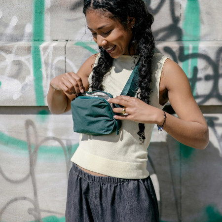 Geantă de umăr Peak Design City Sling 2L