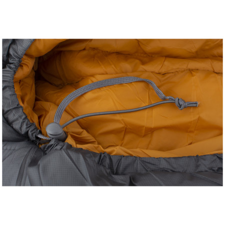 Sac de dormit Pinguin Magma 630 195 cm