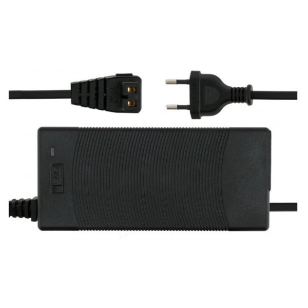 Adaptor Mestic AC adapter MCC-25 / 35 negru